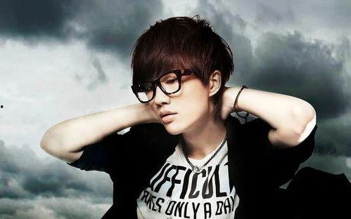 许嵩娱乐爆料视频大全最新,精彩瞬间尽收眼底 第1张 许嵩娱乐爆料视频大全最新,精彩瞬间尽收眼底 第1张